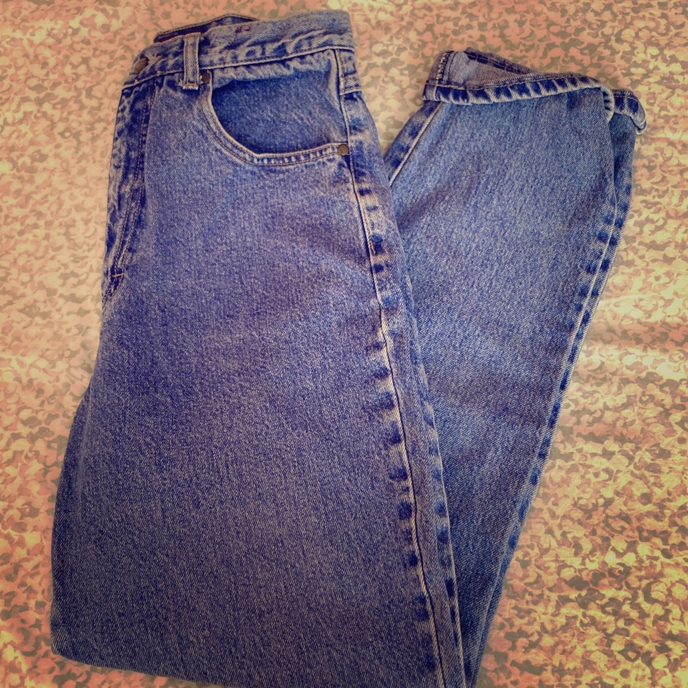 90s oversized mom jeans